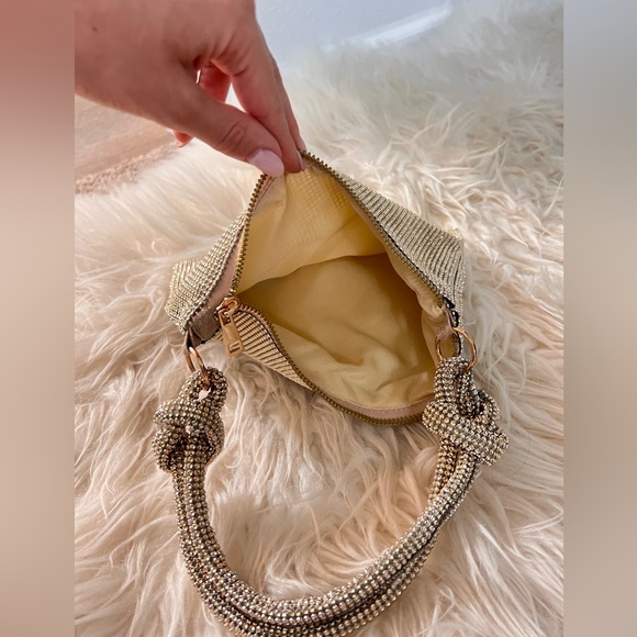 Gold Sequin Purse/Clutch - Picture 4 of 8